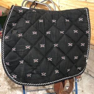Lettia Skull Saddle Pad